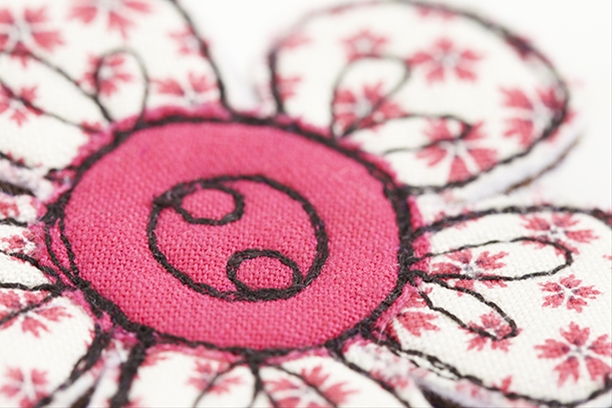 Pink patterned flower brooch